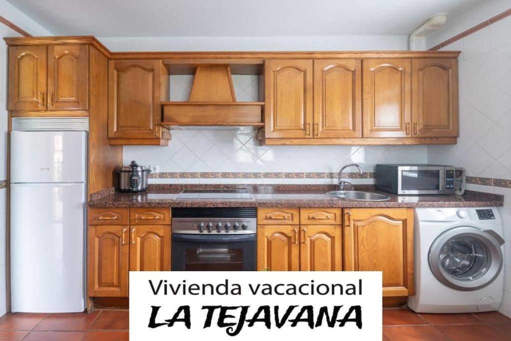 Vivienda Vacacional La Tejavana Llames de Pria Exterior photo